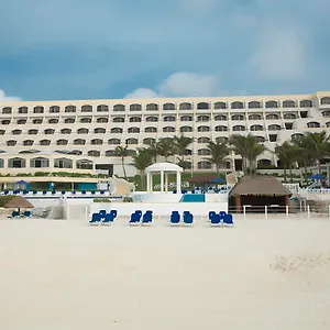 Golden Parnassus 3*, Cancún México