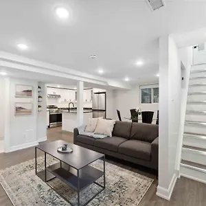 Modern 3br Ottawa