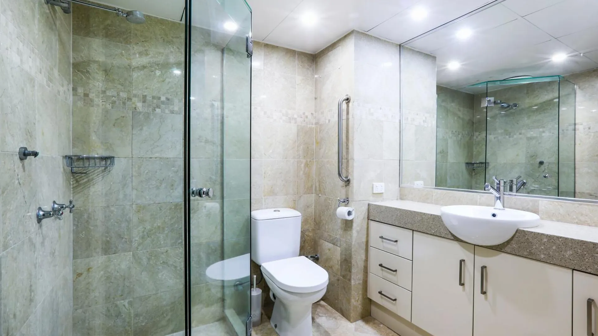 The Breakers Aparthotel Χρυσή Ακτή 4*,  Αυστραλία
